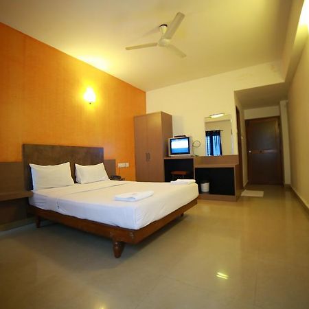 Qik Stay @ S.K. Continental Mysore Ngoại thất bức ảnh