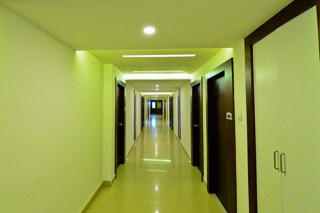 Qik Stay @ S.K. Continental Mysore Ngoại thất bức ảnh