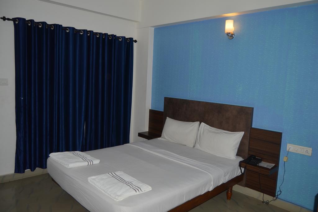 Qik Stay @ S.K. Continental Mysore Ngoại thất bức ảnh
