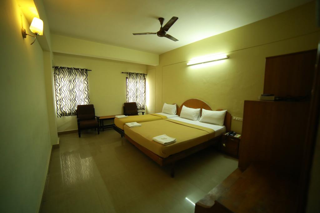 Qik Stay @ S.K. Continental Mysore Ngoại thất bức ảnh
