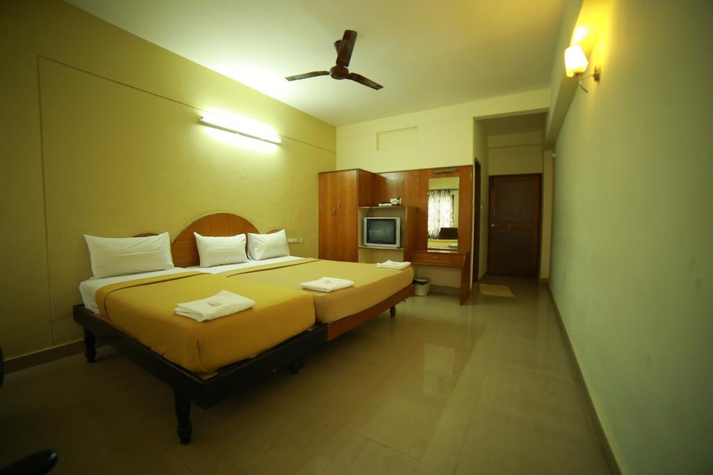 Qik Stay @ S.K. Continental Mysore Ngoại thất bức ảnh