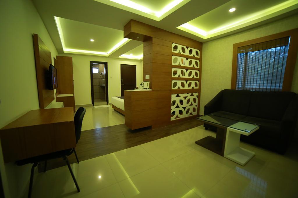 Qik Stay @ S.K. Continental Mysore Ngoại thất bức ảnh