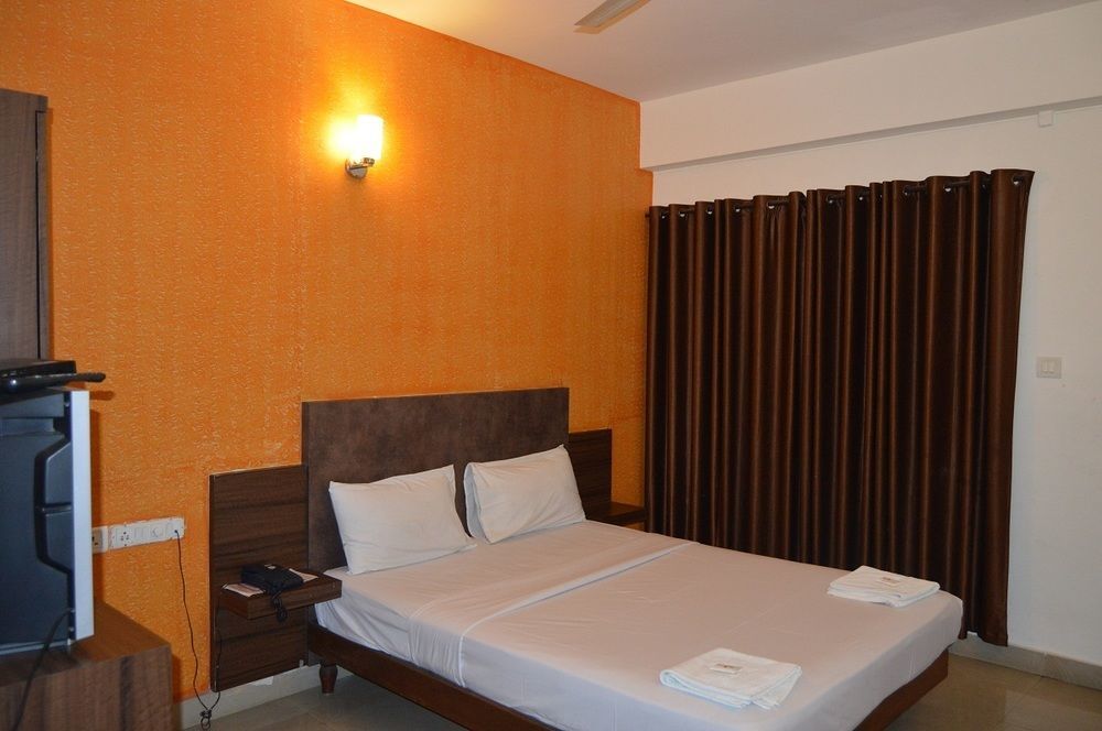 Qik Stay @ S.K. Continental Mysore Ngoại thất bức ảnh